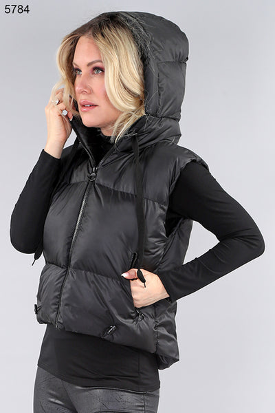 美品 Ｍサイズ 65/35 HOODED SIERRA VEST Women's Vests: Average savings of 57% at Sierra
